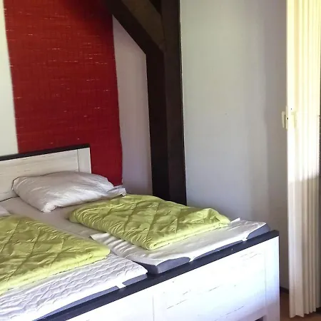 Vorauf Iris 5 Apartment